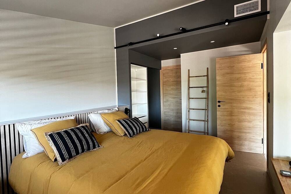 Casajuma Villa-Loft 5*, 300m2, 6/7 Chambres, avec piscine et spa in Magalas, Région de Béziers