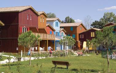 Cottage pour 6 personnes, avec piscine et terrasse à Le Teich