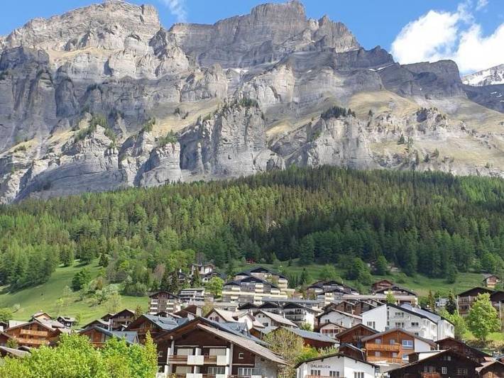 Ganze Wohnung, Appartement mit Bergblick und Dorf in Leukerbad, Leukerbad & Umgebung