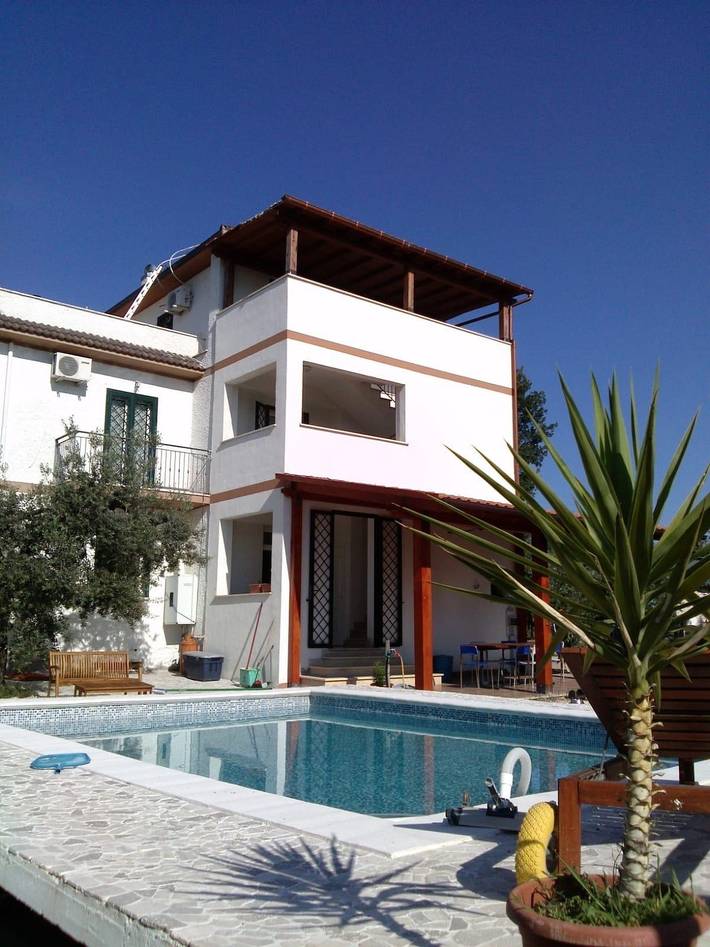 Casa vacanza per 5 persone, con balcone e giardino nel Lazio