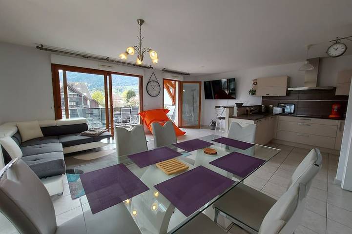 Appartement de vacances pour 6 personnes, avec jardin et balcon à Saint-Jorioz