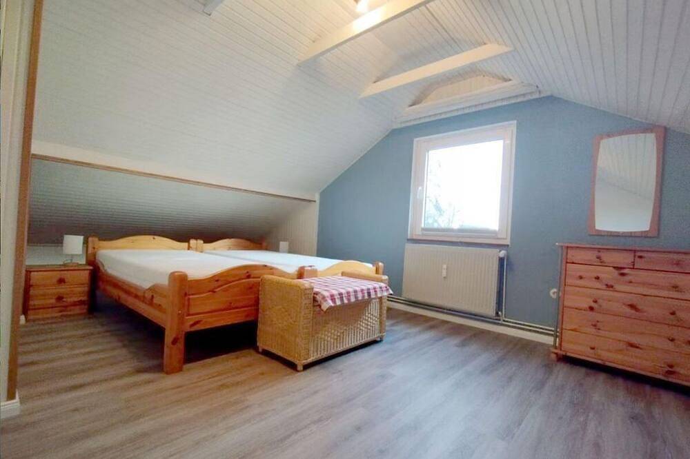 Haus lütt Witthues Whg 01 in St. Peter-Ording, Eiderstedt