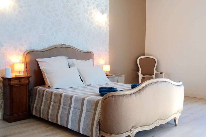 Location de vacances pour 6 personnes, avec jardin et terrasse à Braye-sous-Faye - 2