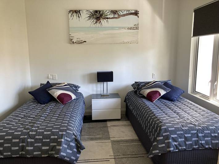 Holiday rental for 5 people, with hot tub and balcony as well as pool in Palm Cove