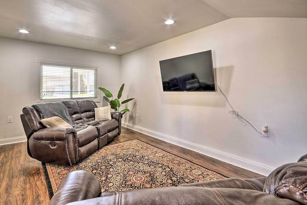 Billings Abode w/ Grill: Walk to Park & Shops in Billings, Yellowstone County