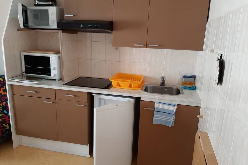 Apartamento entero, Apartment, close to the thermal baths in the town center, on the 2nd floor. in La Bourboule, Parque Natural Regional Volcans d'Auvergne