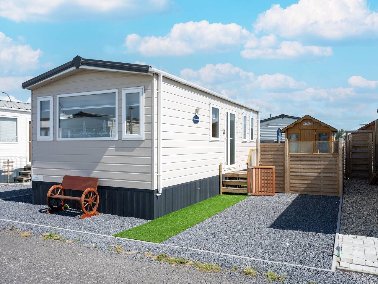 Mobil-home avec jardin et terrasse (4+2) in Blankenberge, Côte belge