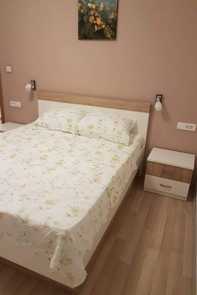 Ganze Wohnung, 2-Zimmer-Ferienwohnung am Strand Grebastica, Sibenik A-23955-b in Grebastica, Šibenik-Knin