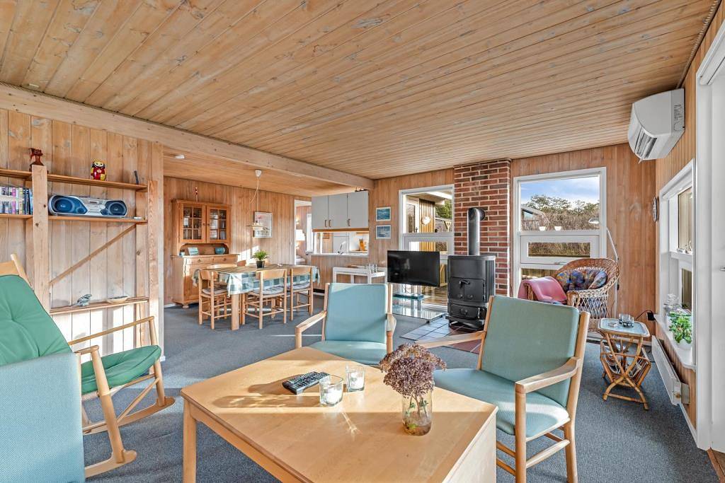 Schönes, helles und sehr gut gepflegtes Ferienhaus mit Sauna. in Henne, Varde