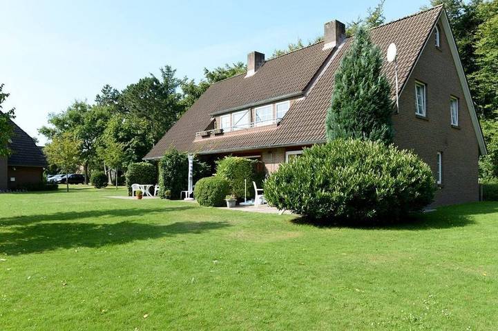 Ferienwohnung für 4 Personen, mit Terrasse und Pool sowie Garten, mit Haustier - 1