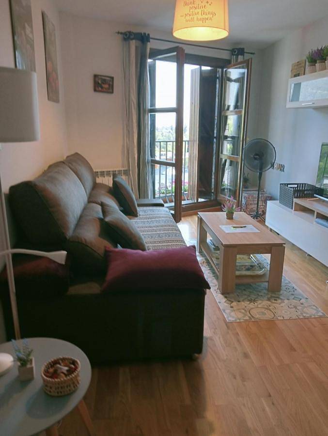 Apartamento de vacaciones para 6 personas, con balcón y vistas, Se admiten mascotas - 1