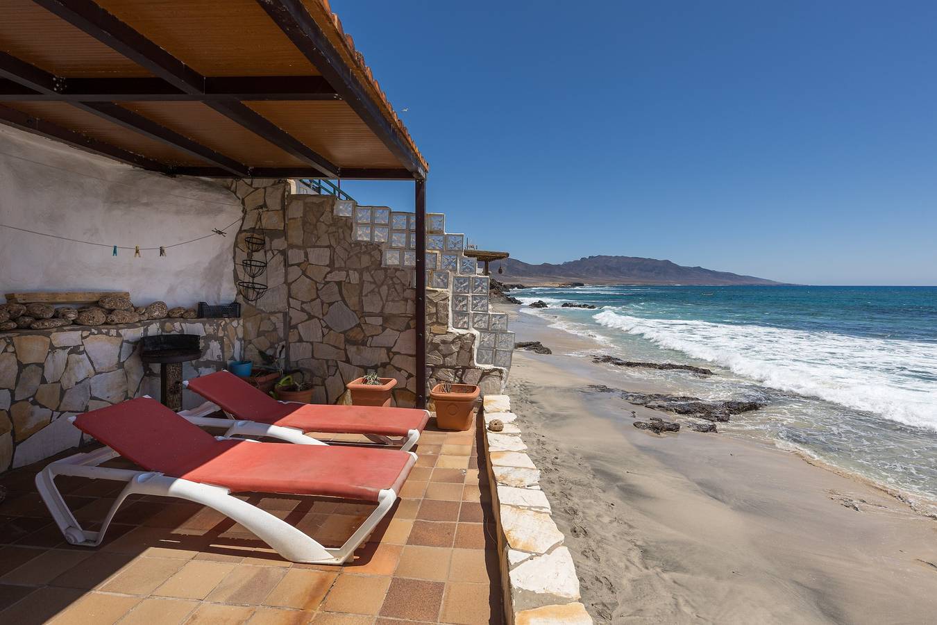 Vakantiehuis 'Casa Nostra' met Uitzicht op Zee, Terras & Wifi in Pájara, Fuerteventura