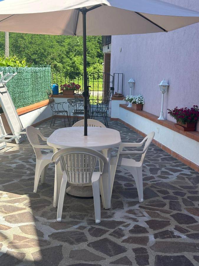 Gîte pour 4 personnes, avec vue sur le lac ainsi que terrasse et vue à Pieve Fosciana - 2