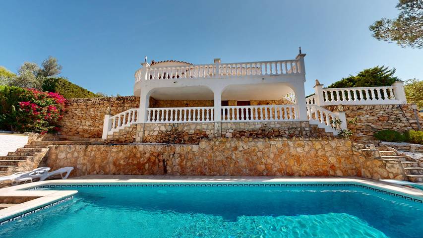 Villa pour 6 personnes, avec jardin et balcon - 1
