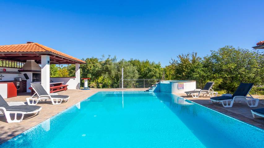 Villa mit pool für 12 Personen, mit Terrasse und Garten sowie Sauna und Whirlpool auf Krk - 2