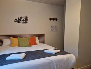 Hôtel pour 2 personnes, avec vue et terrasse à Lélex