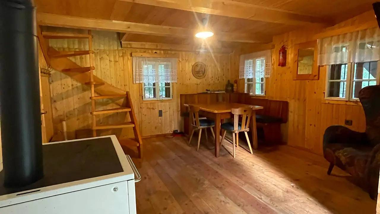 Hut for 4 people with balcony in Kreuzeck group, Reißeck