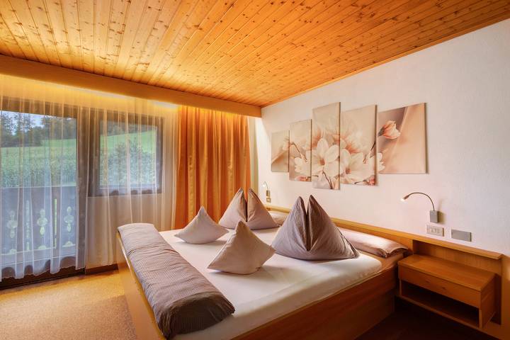 Vakantiewoning voor 4 personen, met balkon en tuin in Ahrntal