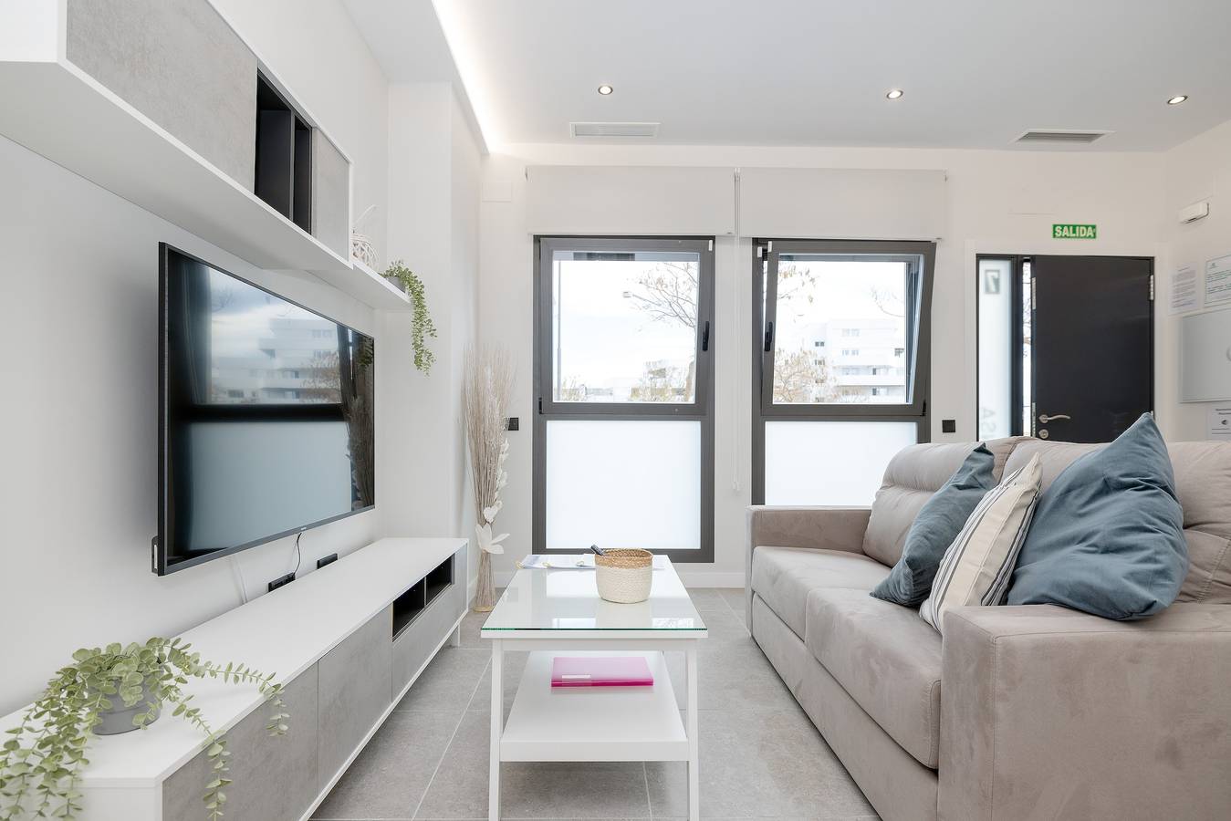 Appartement entier, Appartement '1 Dorm Lince' avec piscine partagée, Wi-Fi et climatisation in playa canina (Vélez-Málaga), Torre del Mar
