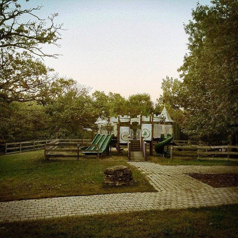 Lebenserinnerungen, Wanderwege, Wifi, Flussnähe, Spielplatz, Keine Reinigungsgebühr in Starved Rock State Park
