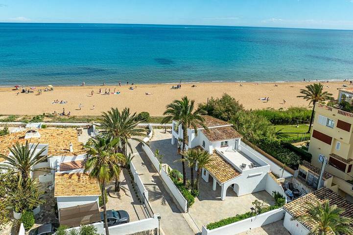 Villa pour 10 personnes, avec terrasse et jardin à Las Marinas