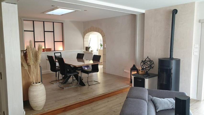 Location de vacances pour 7 personnes, avec piscine à Teloché - 2