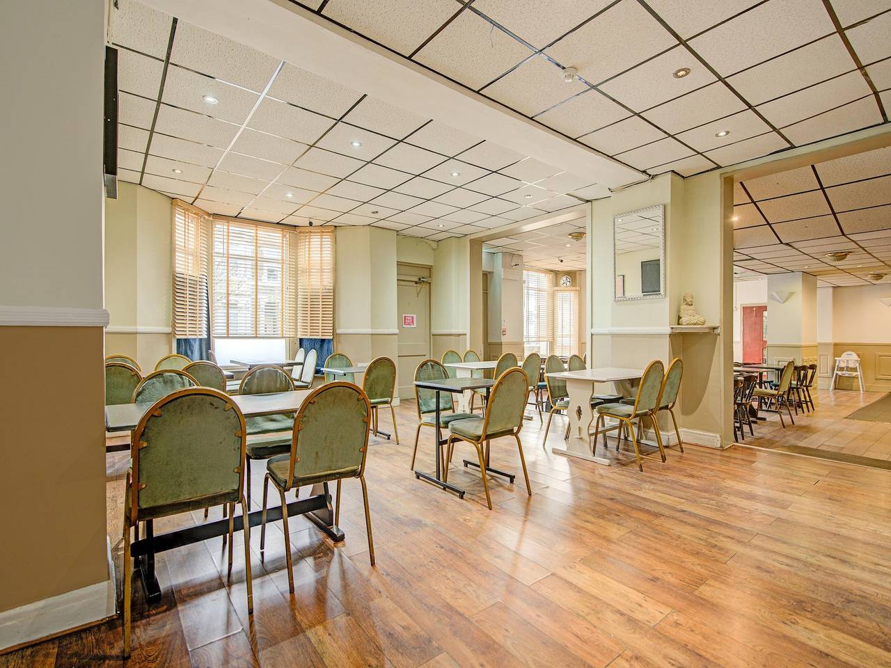 Habitación Cuádruple Superior in Cardiff, Cardiff region