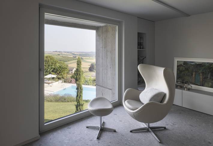 Villa con piscina per 5 persone, con panorama e giardino nonché terrazza in Piemonte