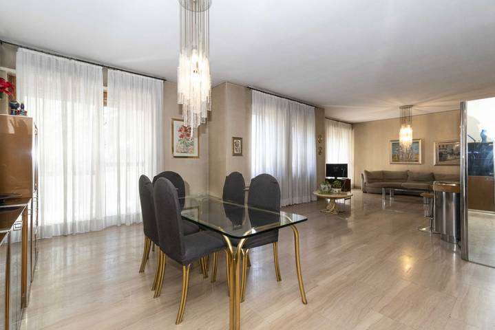 Appartement entier, Appartement de vacances pour 5 personnes in Turin, Province de Turin