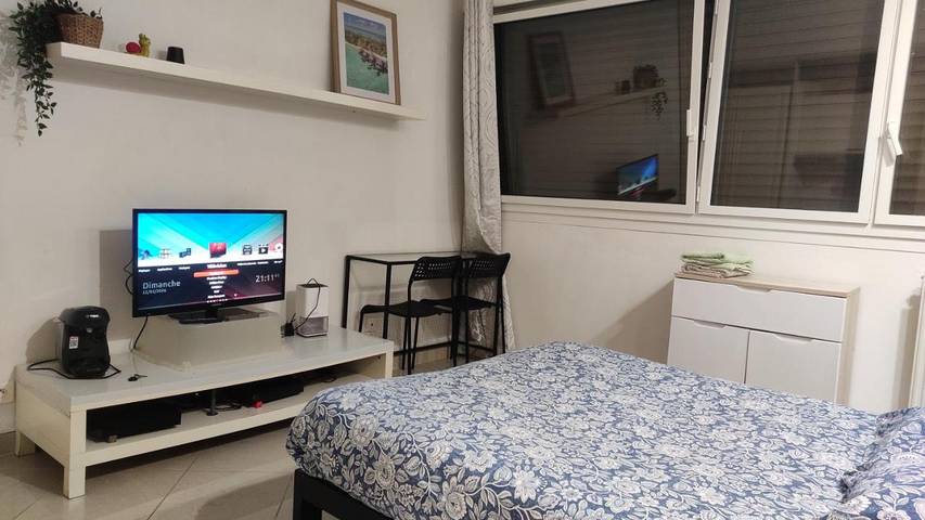 Gîte pour 2 personnes, avec vue et jardin à Vaux-le-Pénil