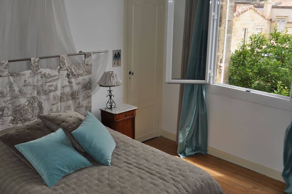 Bordeaux proche du centre, maison spacieuse, très lumineuse, avec jardin in Bordeaux, Région de Bordeaux