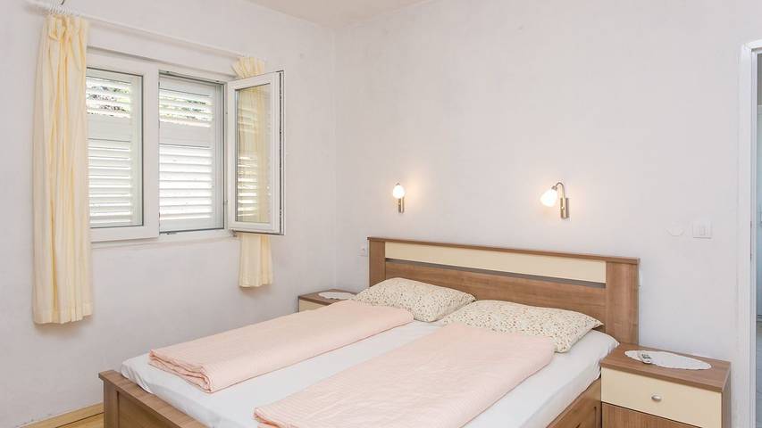 Ferienwohnung für 2 Personen, mit Terrasse - 1
