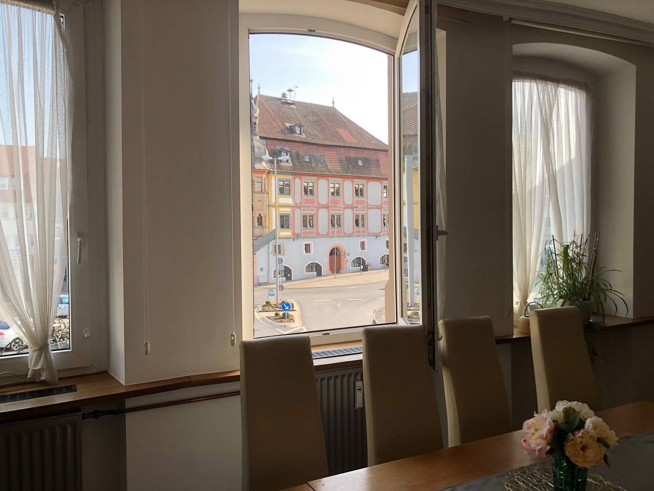 Ferienwohnung Heintz - Ferienwohnung mit 3 Zimmern in Bad Königshofen i.Grabfeld, Rhön-Bayern