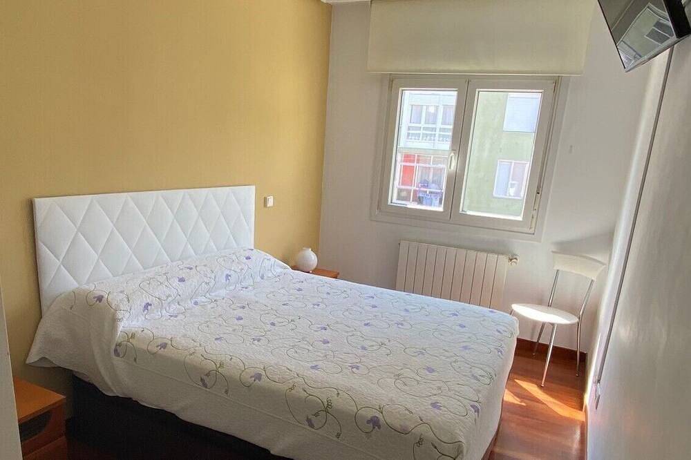 Entire apartment, Apartamento Gibaja in Ampuero, Cantabrian Coast
