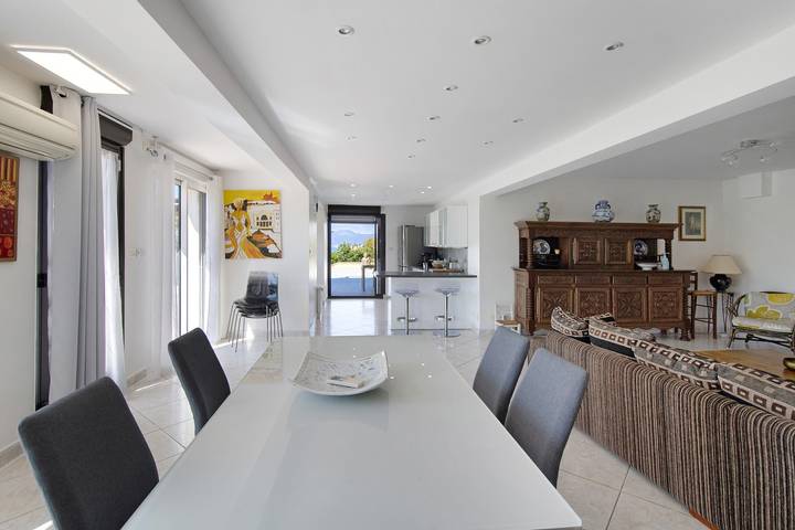 Villa 'Portigliolo Michelangeli' con vistas al mar, Wi-Fi y aire acondicionado in Portigliolo, Coti-Chiavari