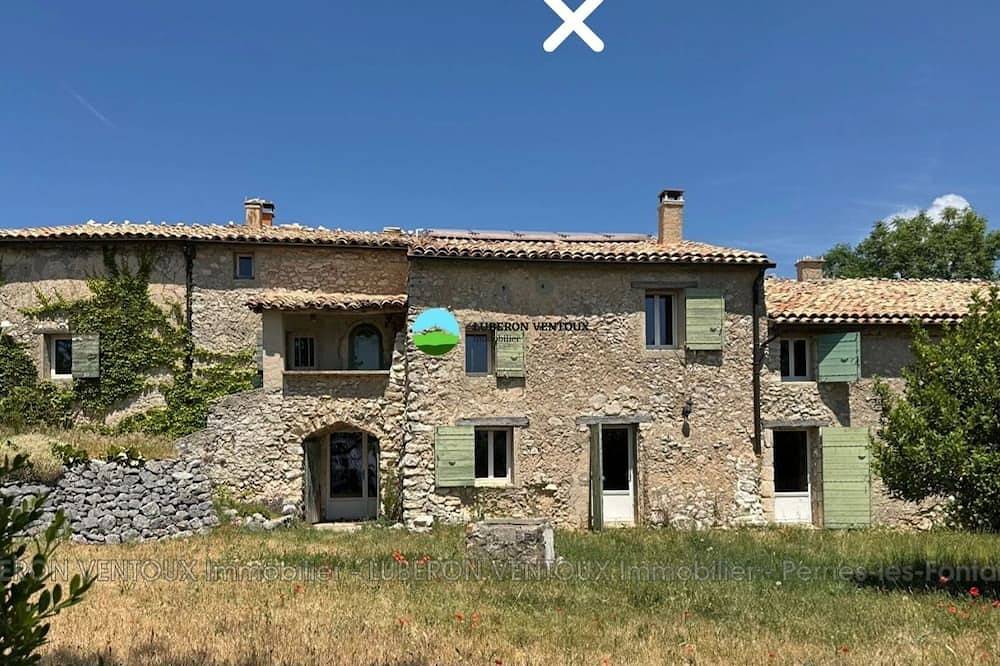 Farmhouse in the heart of nature, panoramic view, absolute peace and quiet. in Sault, Parc naturel régional du Mont-Ventoux