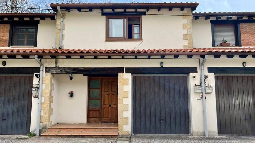 Casa rural para 9 personas, con vistas y balcón, Se admiten mascotas en Valle de Cabuérniga - 3