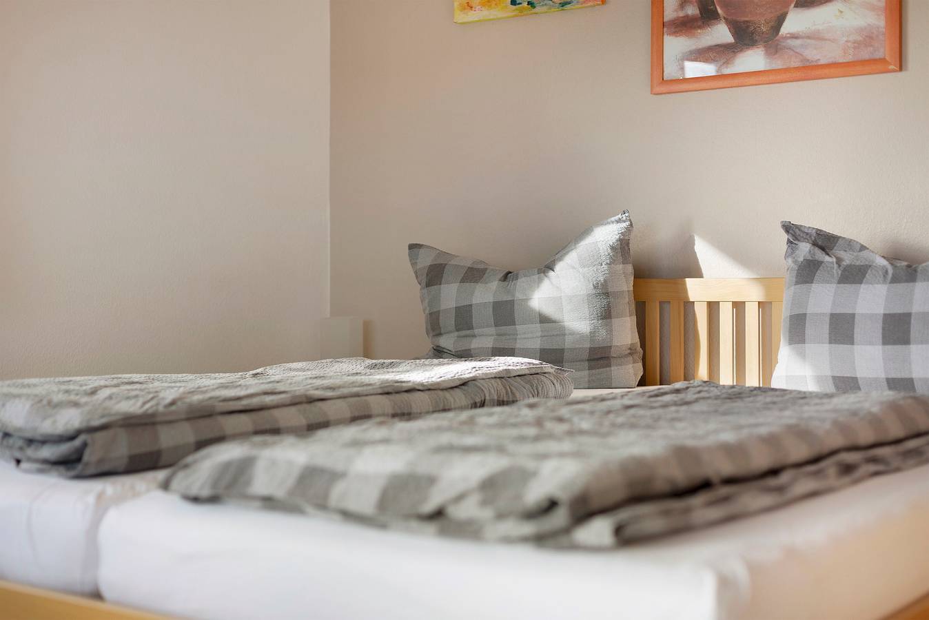 Geheel appartement, Appartement 'Haus Wintersonne - Fewo Luchs' met privé terras, gedeelde tuin en Wifi in Feldberg (Schwarzwald), Feldberg