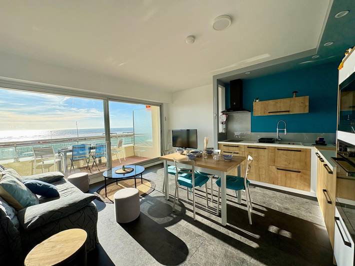 Gîte pour 4 personnes, avec terrasse dans Plage des Demoiselles - 2