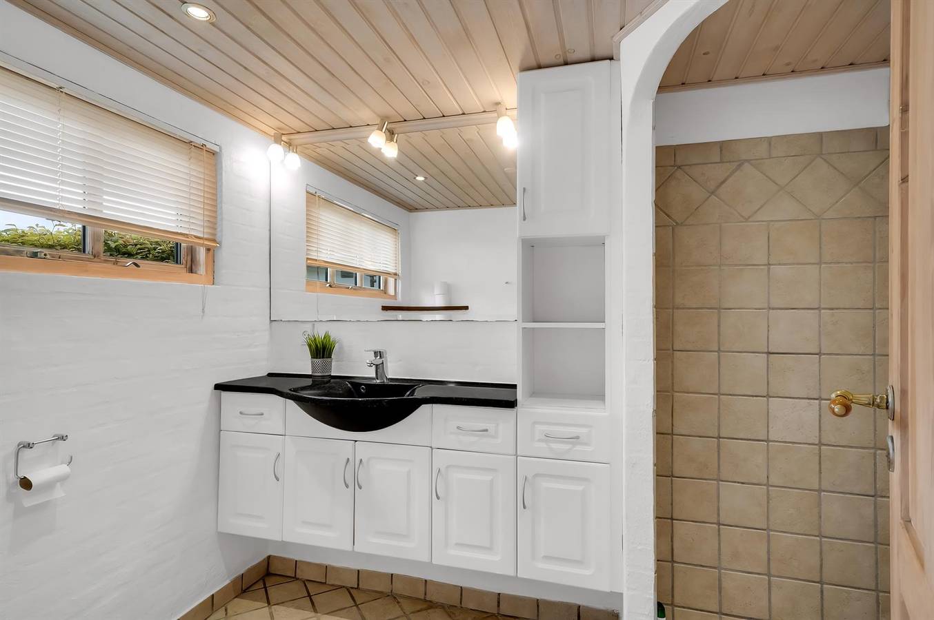 Awesome home in Roslev w/ Wifi and 3 Bedrooms in Skive, Limfjord in Westjütland