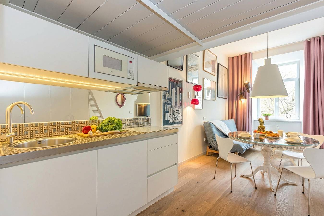 Ganze Wohnung, Tromostovje Iii In Heart Of Ljubljana in Ljubljana, Slowenien