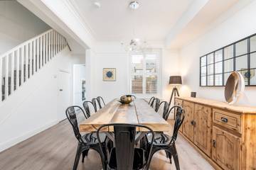 Glamping for 10 People in York, Yorkshire, Photo 3