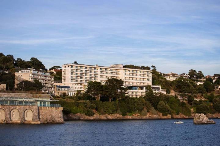 Hôtel pour 2 personnes, avec piscine et jardin ainsi que sauna et jacuzzi