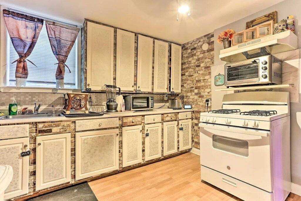 Ganze Wohnung, Luxurious Tranquil Home--10 minutes downtown in Newark, Essex County (NJ)