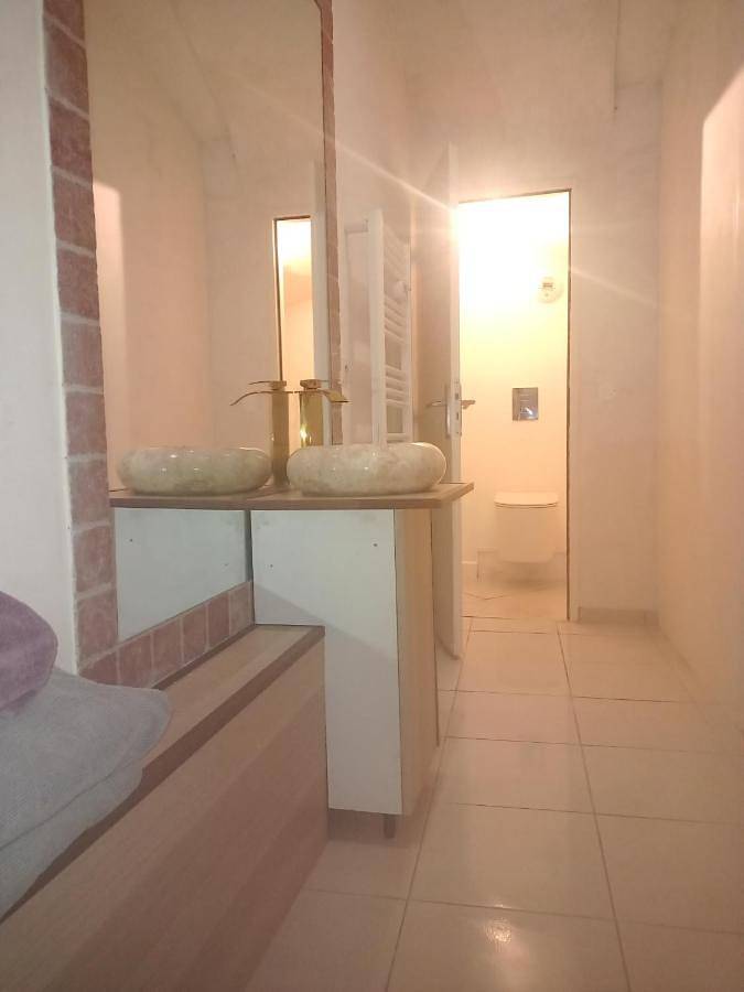 Double Room in Seyssel (Ain), Belley