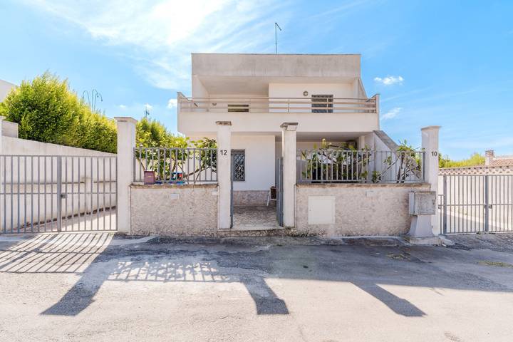 Villa pour 8 personnes, avec jardin, animaux acceptés à Porto Cesareo - 3
