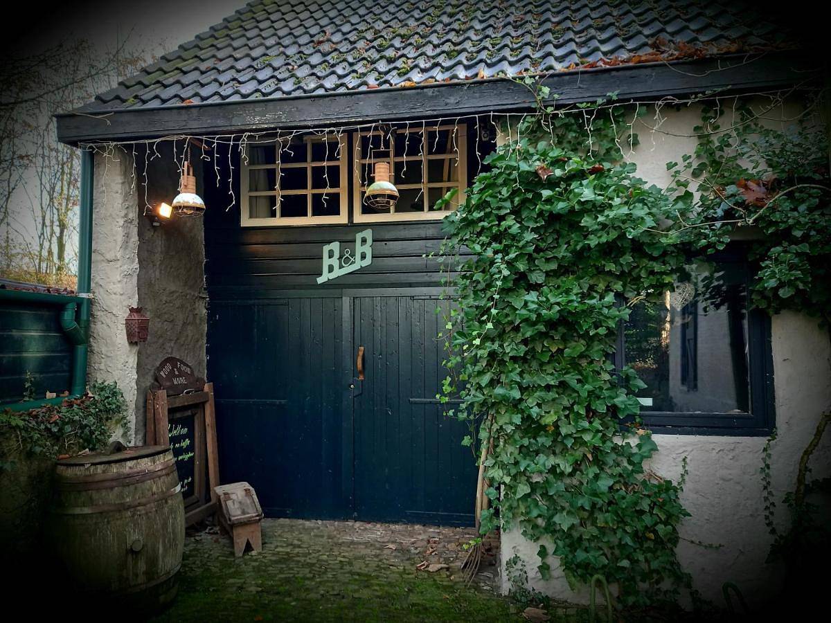 B&B Wood, Food & More in Alphen, Nordbrabant