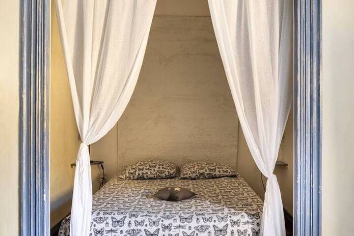 Gîte pour 2 personnes, avec terrasse à Vauvert - 2