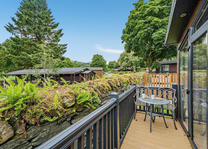 Gold Premium 3, Slps 6, parking, ensuite & decking in Bowness-on-Windermere, Lake District