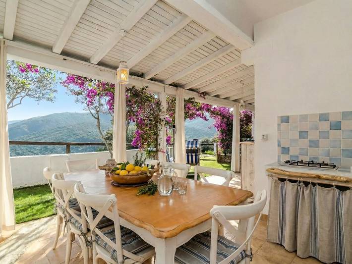 Location de vacances pour 6 personnes, avec piscine dans Sole Ruiu - 3